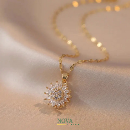 Collar Girasol Rotatorio | Baño en Oro + Caja Regalo Gratis✨