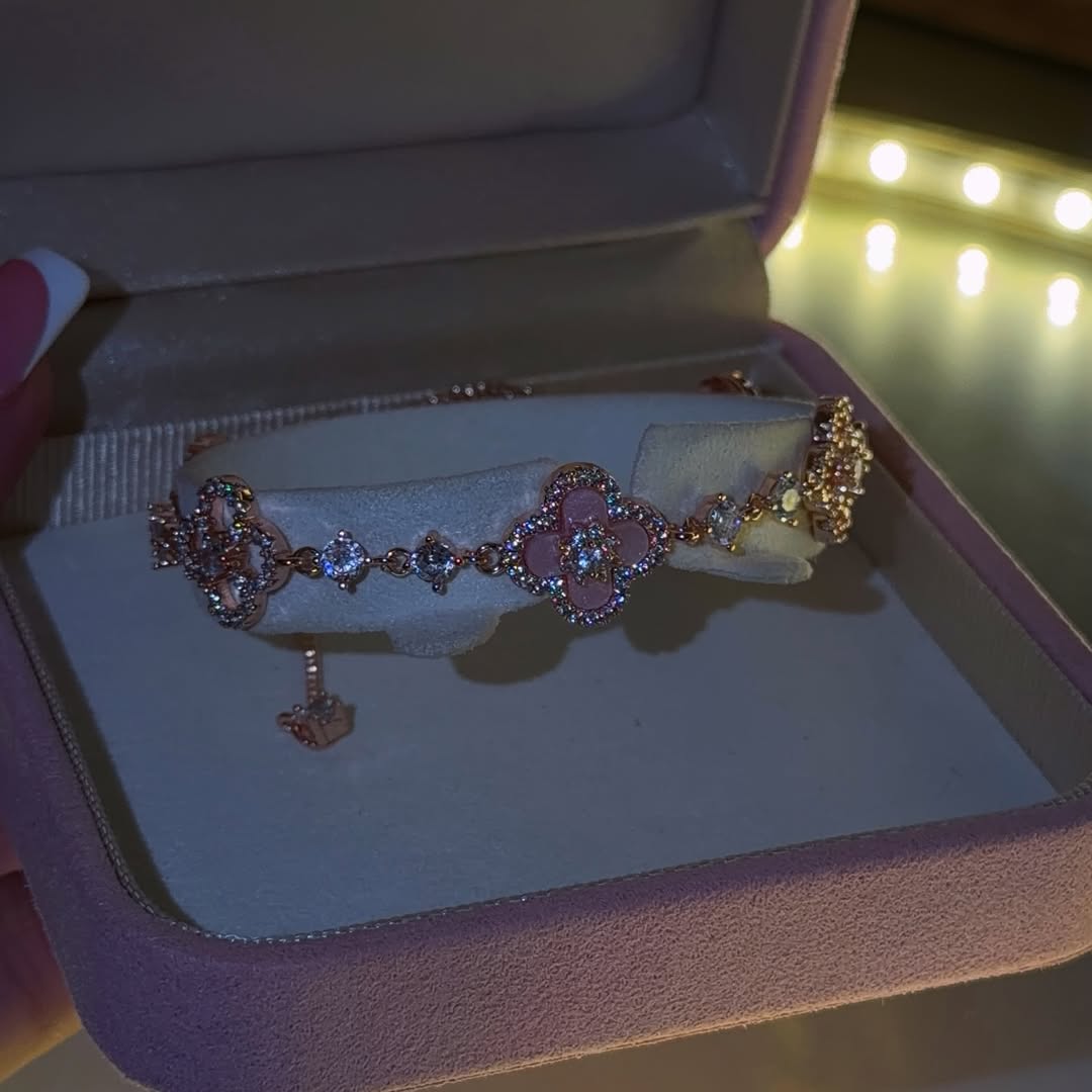 Pulsera Van Cleef Sakura 🌸| Baño Oro Rosa + Caja Regalo ✨