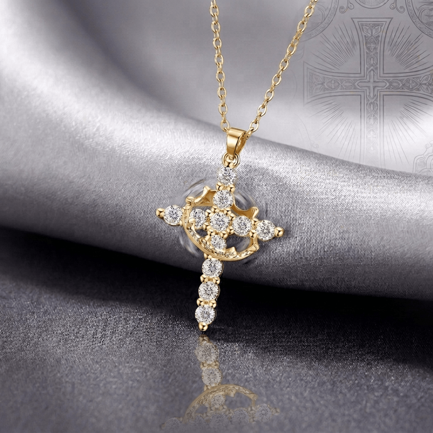 Collar de Cruz Corona | Baño Oro 18k + Caja Regalo Gratis✨👑